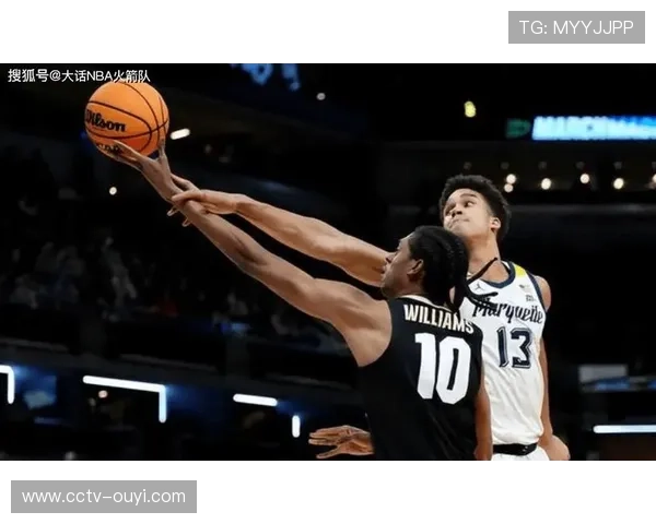 杰伦·威廉姆斯与新秀畅谈NBA适应之路 杰伦·威廉姆斯与新秀畅谈NBA适应之路